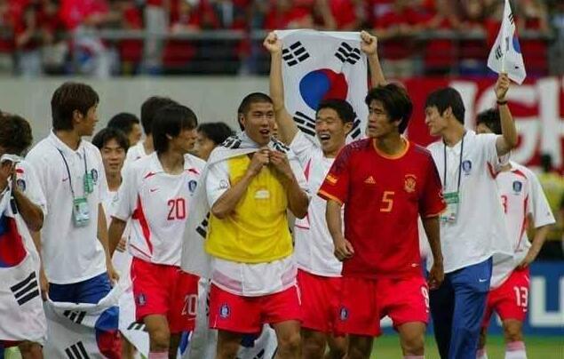 墨重彩的一 墨重彩的一