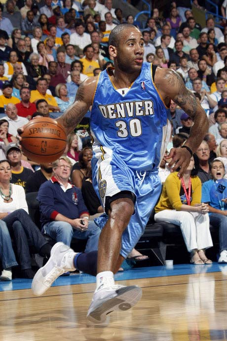 同時也讓比 同時也讓比